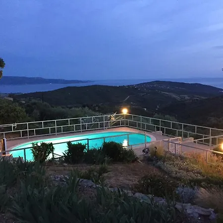 Cupafarniente Villa Serra-di-Ferro